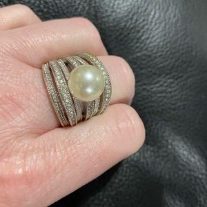 Pretty ring